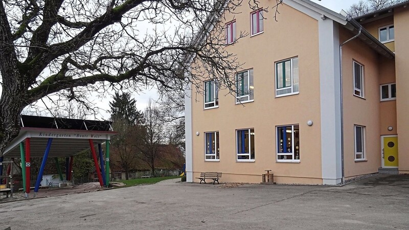 Start der dritten Gruppe am 15. März "angepeilt": Bürgermeister Michael Krumbucher konnte jetzt bezüglich des Kindergartens "Bunte Welt" konkreter werden.