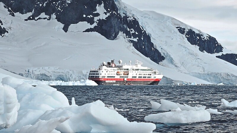 180 Passagiere gehen mit der MS Fran auf Expedition durch die Antarktis.