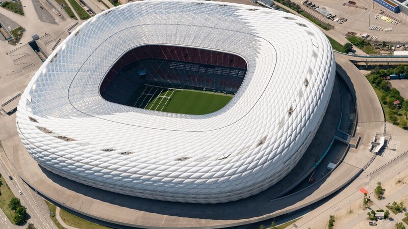 Die Münchner Allianz Arena wäre mit rund 70.000 Zuschauern das größte der drei möglichen deutschen Stadien. Football wurde dort noch nie gespielt.