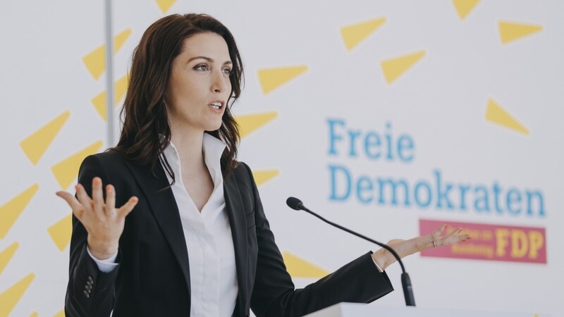 Nicole Bauer kandidiert erneut für die FDP bei der Bundestagswahl im kommenden Jahr.