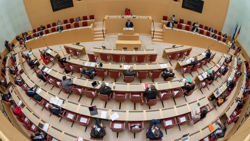 Das Bayerische Landesparlament berät über den Entwurf der SPD für ein "Seniorenmitwirkungsgesetz".