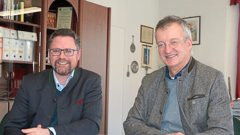 Pflegen einen regelmäßigen Austausch: MdL Dr. Gerhard Hopp und Bürgermeister Markus Ackermann