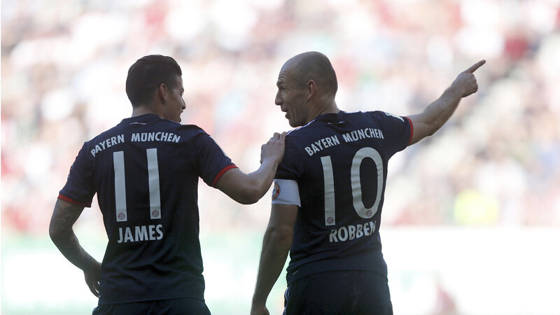 Wird dem FC Bayern gegen Dortmund fehlen: Arjen Robben (r.).