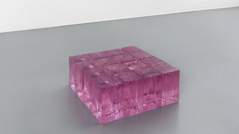 Ann Veronica Janssens "16 Pink Blocks (600)"