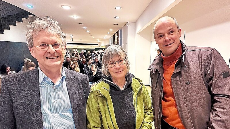 Die Vertreter des Bürgerbegehrens Fußgängerzone Neustadt (von links): Stephan Reinkowski, Evi Hierlmeier und Stefan Bartz.