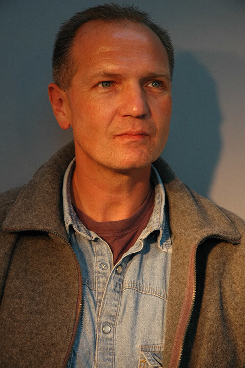 Redakteur(in) Herr Peter Parzefall