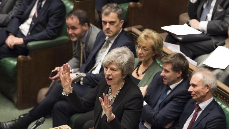 Die britische Premierministerin Theresa May während der Debatte über den umstrittenen Brexit-Deal im Unterhaus.