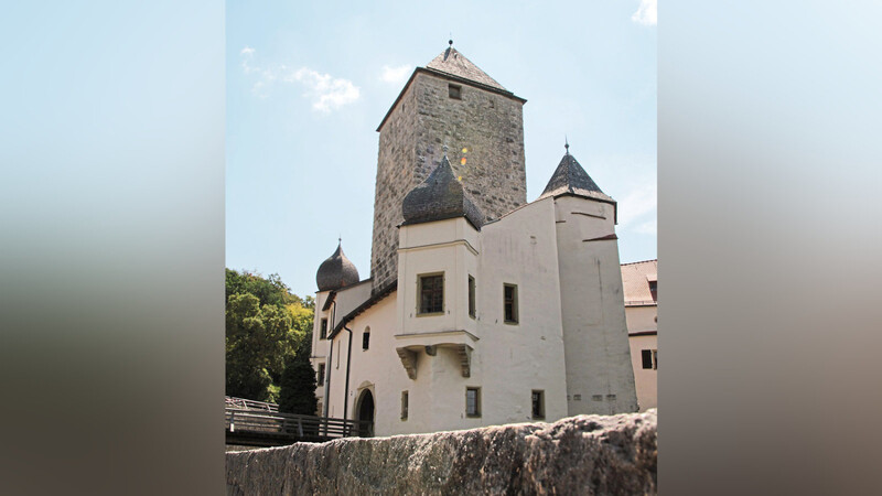 Burg Prunn bietet die historische Kulisse für die Wiederaufführung des Nibelungenspiels.
