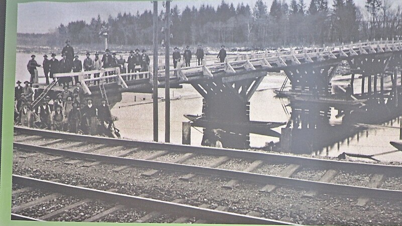 Brückenbau anno 1904.