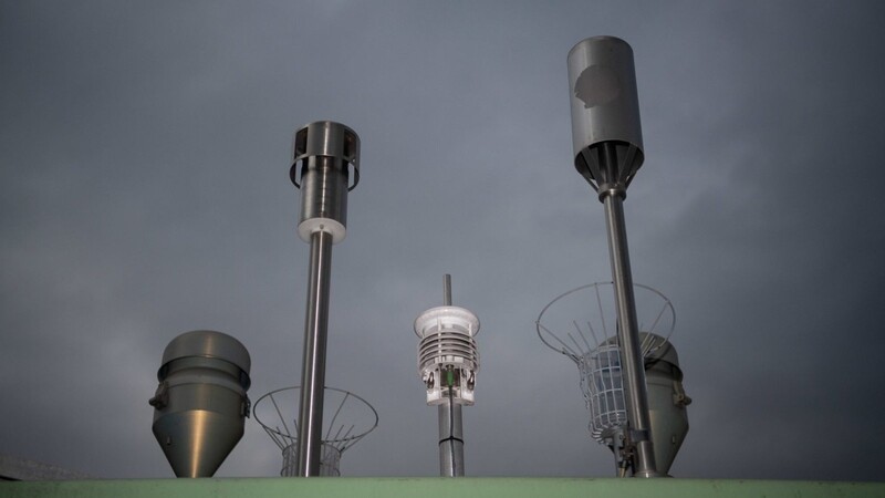 Eine Messstation für die Luftqualität, wie sie in vielen Städten steht.
