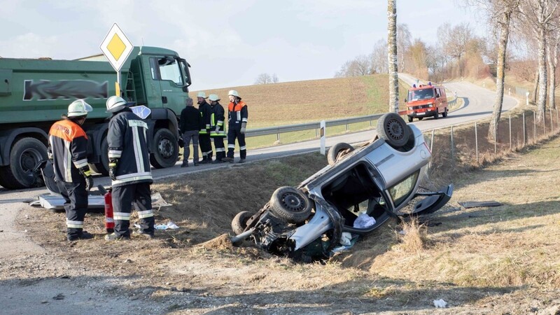 Ein dramatischer Unfall hat sich am Donnerstagnachmittag im Landkreis Landshut ereignet.