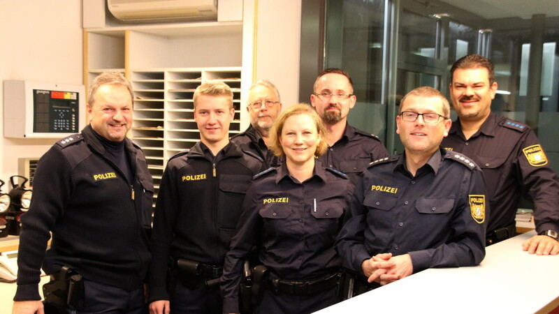 Diese Beamten hatten bei der Polizei Bad Kötzting in der Silvesternacht Dienst.