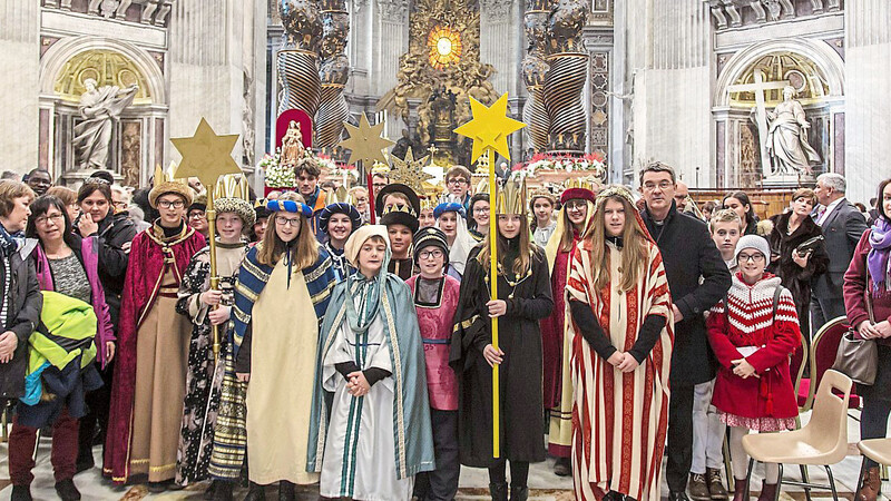 Bundesweit 300 000 Kinder und Jugendliche werden bald wieder von Haus zu Haus gehen. Manche werden sogar zum Gottesdienst in den Petersdom eingeladen (Bild vom Januar 2018).