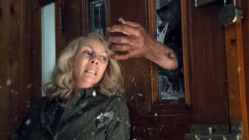 Schau, was kommt von draußen rein: Jamie Lee Curtis als Laurie Strode in "Halloween"