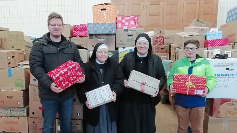 Die Ordensschwestern durften eine Vielzahl an Geschenken entgegennehmen.