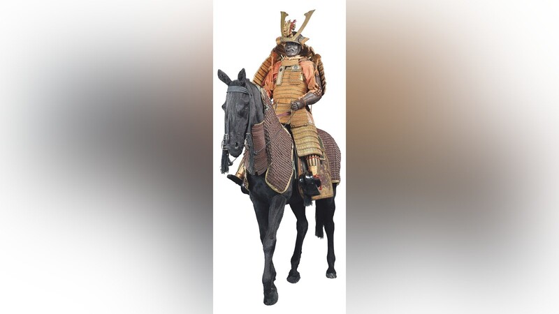 Eine Pferderüstung und Rüstung aus der Edo-Zeit.