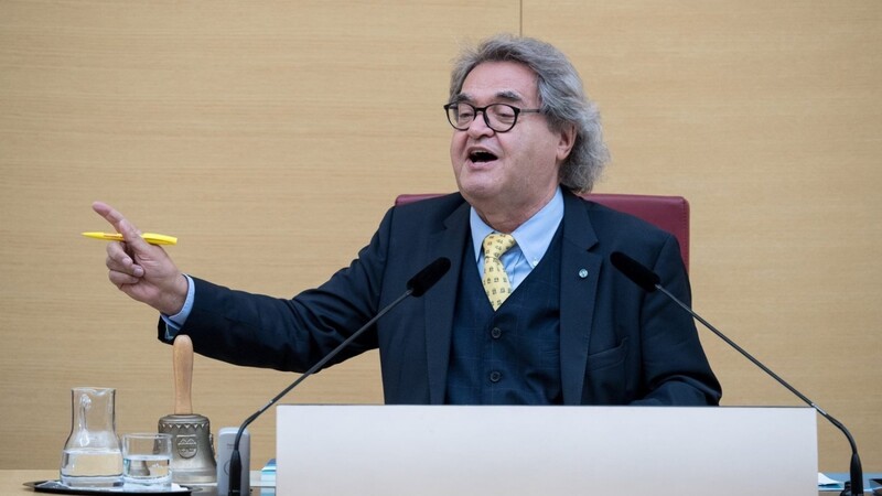 Landtagsabgeordneter der FDP: Helmut Markwort
