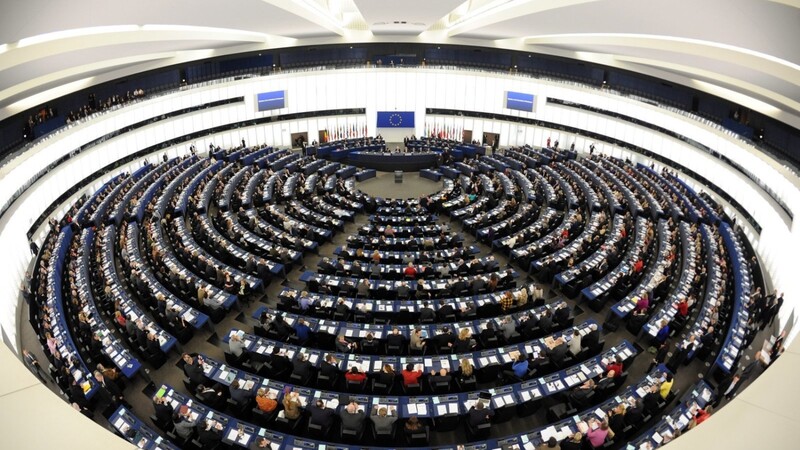 Aus der Europawahl am 26. Mai könnten die Rechten im EU-Parlament gestärkt hervorgehen.