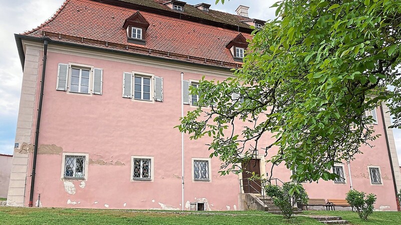 Sonder- und Wanderausstellungen des Heimatmuseums sollen künftig unter anderem in Altenthanns ehemaligem Pfarrhof zu sehen sein.