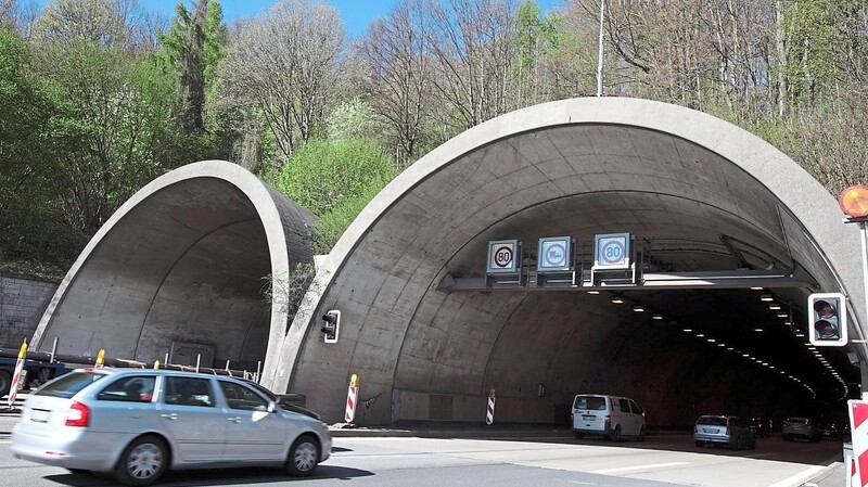 Der Pfaffensteiner Tunnel muss saniert werden. Während der Bauarbeiten wird mit Behinderungen gerechnet.