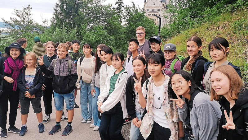 Unter anderem inspirierte das Märchenschloss Neuschwanstein das Disney-Schloss im Themenpark Tokyo. Deshalb wollten die Gäste aus Moriya das Original bestaunen.