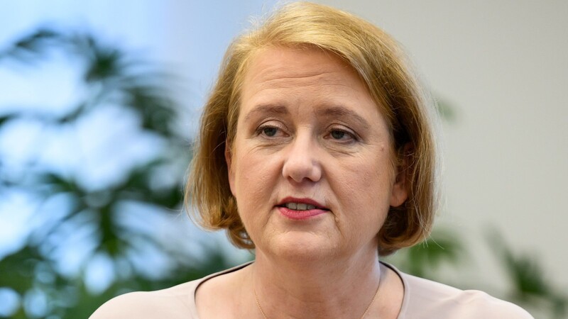 Resolut: Familienministerin Lisa Paus von den Grünen hat Finanzminister Christian Lindner von den Liiberalen vorerst ausgebremst - und wird dafür anschließend beschimpft.