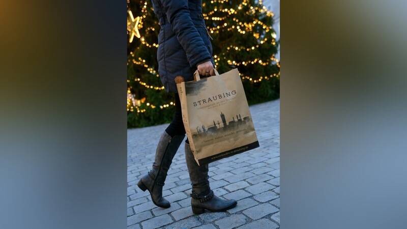 Einkaufen zur Weihnachtszeit, aber auch während des ganzen Jahres darf in der "guten Stube der Stadt" ein Erlebnis sein.