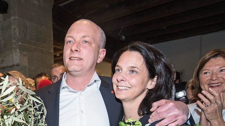 Wolbergs mit seiner Frau Anja beim Feiern seines Wahlsiegs 2014.
