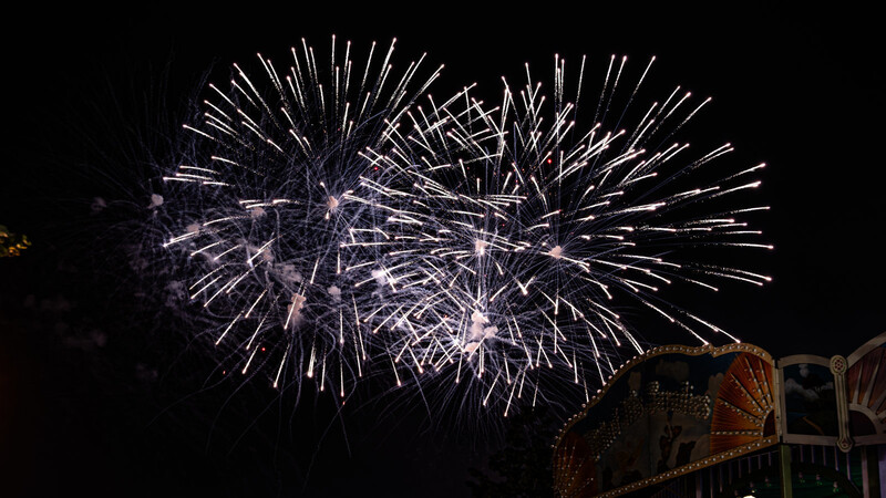 Das sind die Fotos vom Abschlussfeuerwerk des Gäubodenvolksfestes.