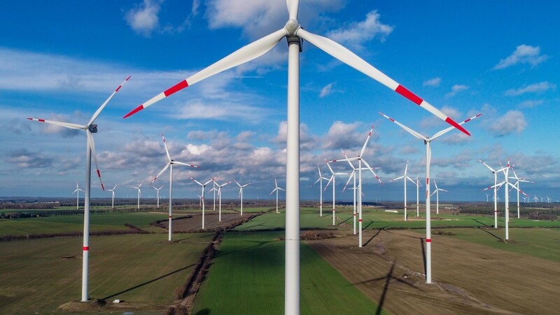 Besonders im Norden Deutschlands prägen Windparks große Teile der Landschaft.