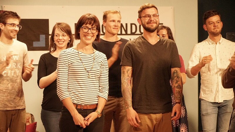 Die Teilnehmer des elften Deggendorfer Poetry-Slams.