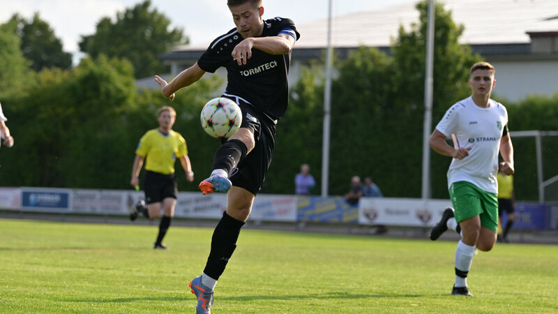 Für die Bogener 1:0-Führung sorgte Kapitän Lukas Käufl.