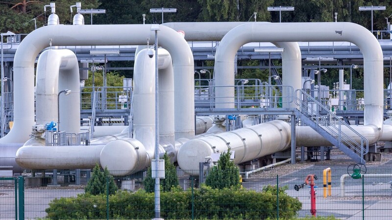 Während über die verbliebenen Pipelines nur noch wenig Erdgas nach Westen fließt, kommt es jetzt in verflüssigter Form per Tanker.