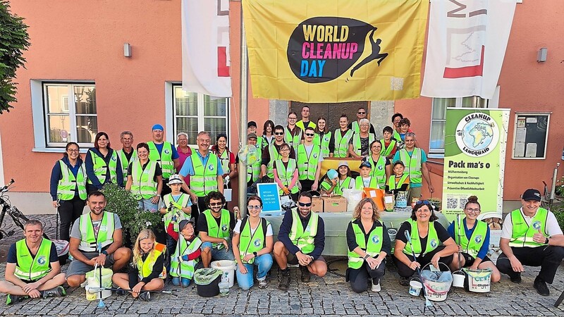 Auch beim diesjährigen World Cleanup Day fanden sich wieder viele Teilnehmer zum Müllsammeln in Langquaid.