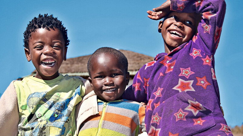 Im Sizanani Center im südafrikanischen Nkandla geben die Mallersdorfer Schwestern elternlosen Kindern ein neues Zuhause. Die Arbeit der Schwestern profitiert jetzt von der Großzügigkeit eines anonymen Spenders.