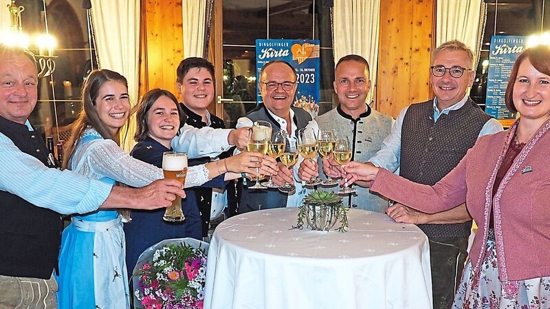Familie Apfelbeck lud zur Wein- und Bierprobe in den Landgasthof ein.