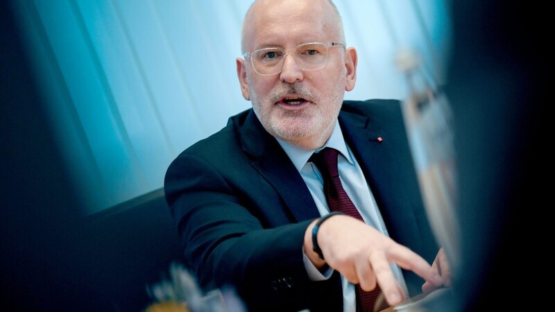 Frans Timmermans (57) ist der Vizepräsident der EU-Kommission und Spitzenkandidat der europäischen Sozialdemokraten bei den Europawahlen 2019.