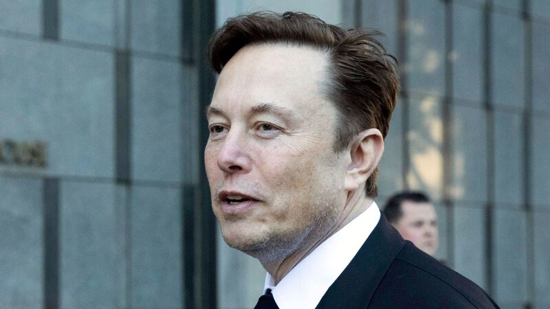 Erfolg für Musk: Tesla-Aktionäre sind mit einer Sammelklage gescheitert.