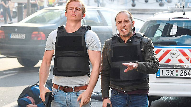 Paul Renner (Daniel Roesner, links) und Semir Gerkhan (Erdogan Atalay) geraten mal wieder in brenzlige Situationen.