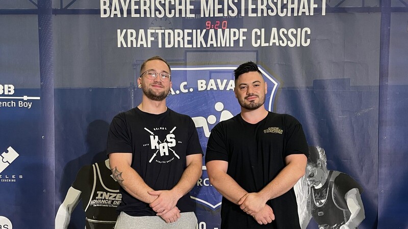 Die Walder Kraftdreikämpfer Moritz Dragon (links) und Alexander Lex (rechts) zeigten Topleistungen bei der Bayerischen.