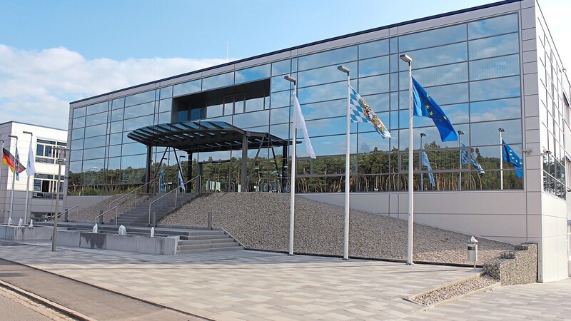 Das Tecurity-Center von Mühlbauer in Roding. Der Geschäftsbereich Tecurity, der Sicherheits- und Identifikationstechnik für Regierungen anbietet, wird zur wichtigsten Säule des Unternehmens werden.