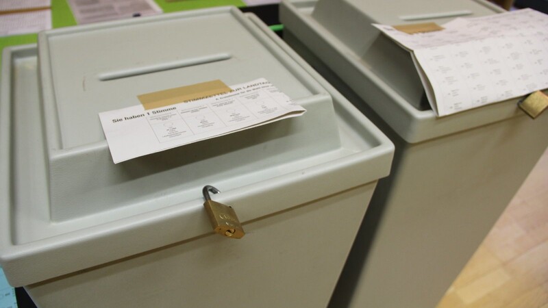 Am Montag um 11.25 Uhr waren alle Stimmen im Stimmkreis 202 ausgezählt. Die erste Schnellmeldung erreichte den Landeswahlleiter am Wahlabend bereits um 20.44 Uhr.