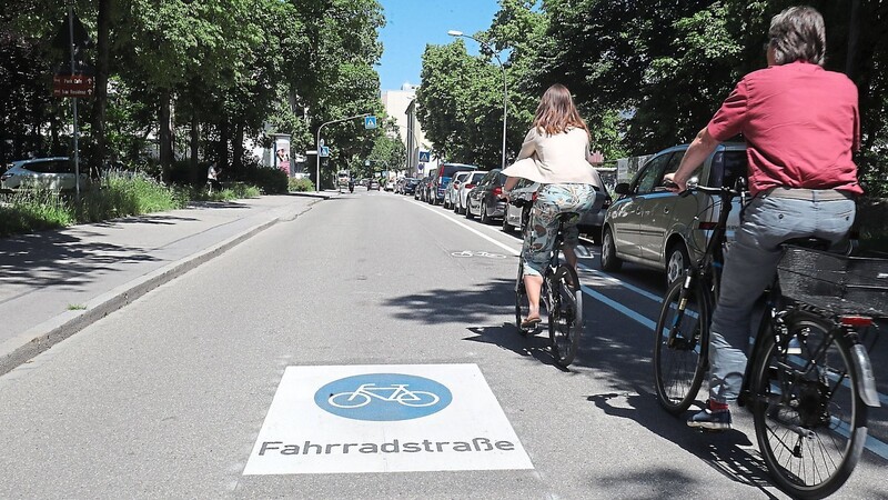 Seit Juni 2021 ist die Papierer-/Nikolastraße eine Fahrradstraße - die Pilotphase wurde bereits mehrfach verlängert.