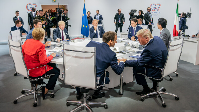 Der G7-Gipfel plätscherte vor sich hin, bis der iranische Außenminister in biarritz auftauchte.