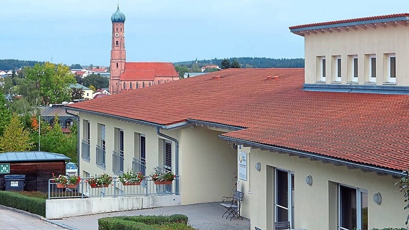 Das Hospiz ist im Dezember 2011 eingeweiht worden. Es ist das erste in Niederbayern.