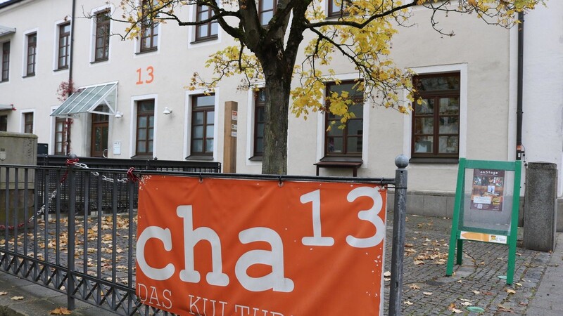 Im Kulturhaus könnte in den ehemaligen Räumen des Café Ludwig eine Kinderkrippe untergebracht werden. Die Stadt gibt nun erstmal eine Machbarkeitsstudie in Auftrag.