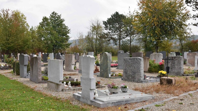Der gemeindliche Echinger Friedhof soll erweitert werden.
