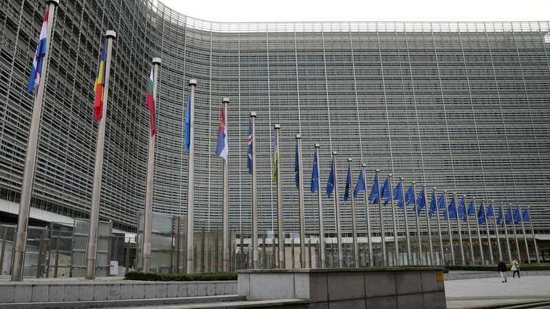 Die Staats- und Regierungschefs der Europäischen Union sind in Brüssel zu einem zweitägigen Treffen zusammen gekommen.