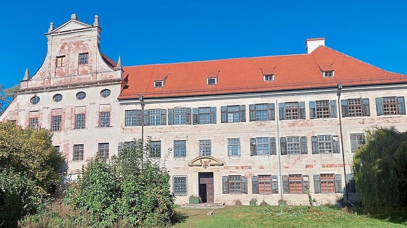 Die Schloss Oberköllnbach hat nach langer Suche einen neuen Eigentümer.