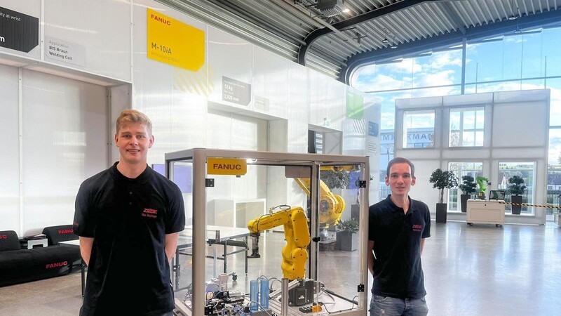 Das Team Zollner um Max Oischinger und Daniel Sixt bewies Geschick und fachliche Expertise im Rahmen der Deutschen Meisterschaft Robot Systems Integration.